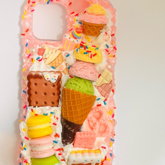 Handmade Kawaii Ice Cream & Dessert Pink Resin Phone Case handmade for any model - Picture 3 of 5